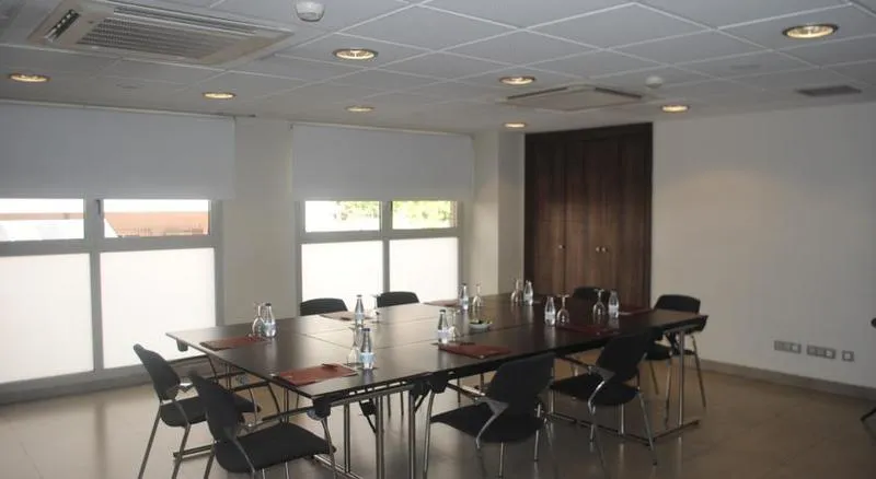 Conferences, Suites Viena Plaza de España, Madrid