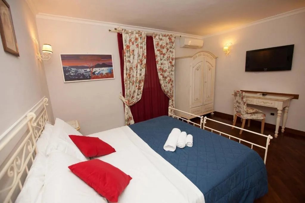 DOUBLE STANDARD Room, Hotel Ausonia, Naples