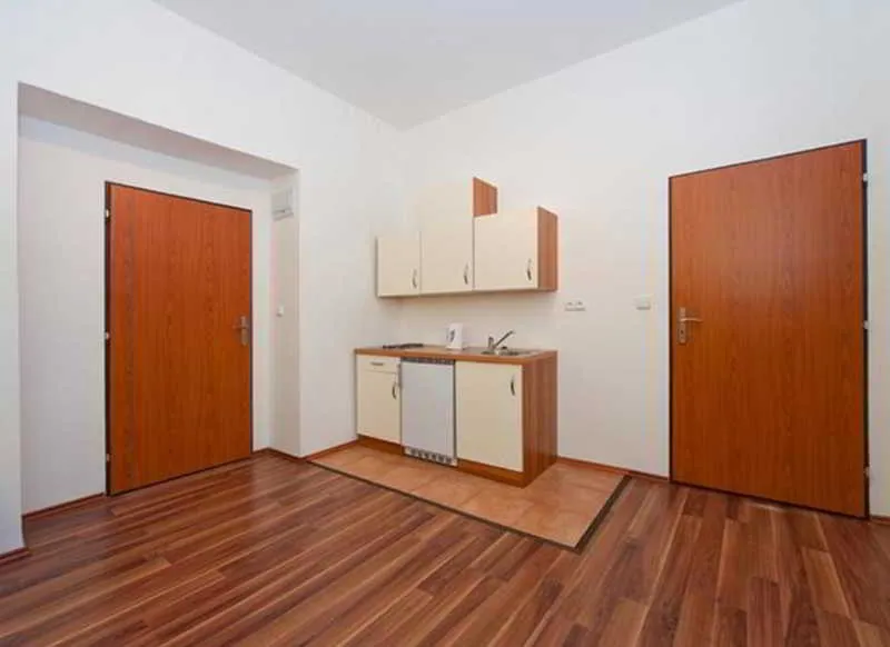 Room, Apartment Amandment, Prague