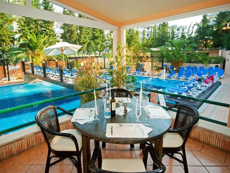 Restaurant, Apartamentos da Balaia, Algarve