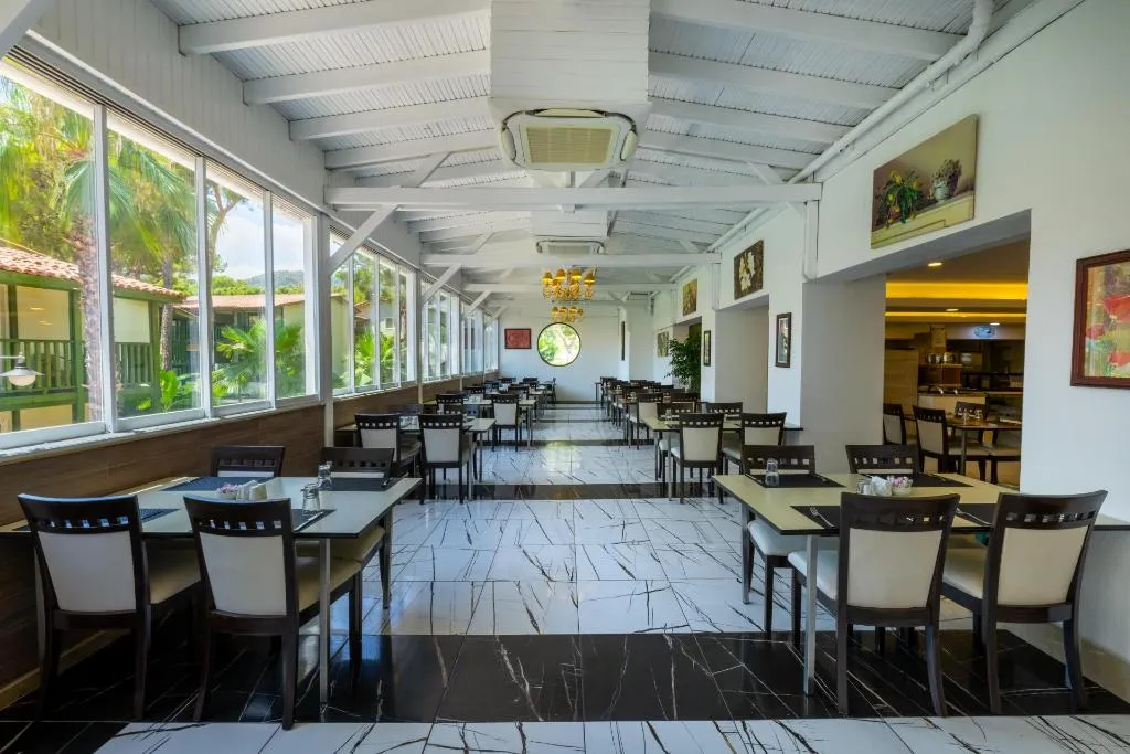 Restaurant, Crystal Flora Pearl Collection, Antalya