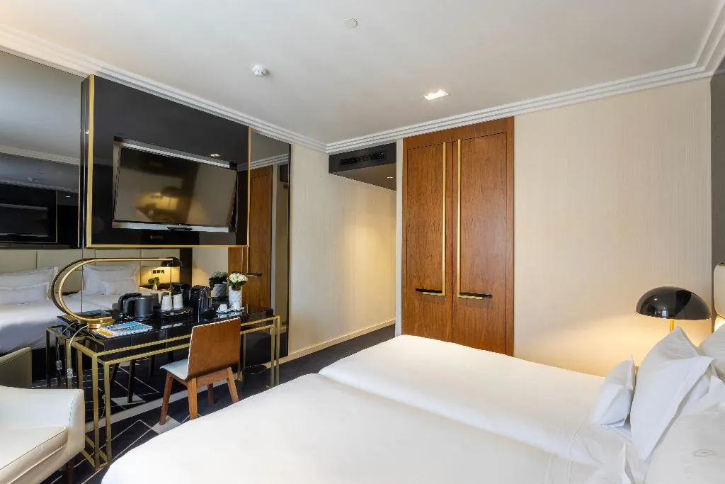 Double or Twin SUPERIOR Room, Altis Avenida, member Preferred Hotels & Resorts, Lisbon