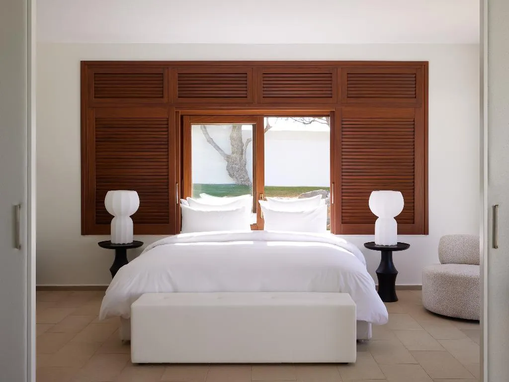 VILLA SIX BEDROOMS WITH PRIVATE POOL Room, Amirandes, A Resort to Live, Crete