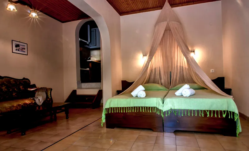 STUDIO CAPACITY 3 Room, Fouxia Apartments and Studios, Corfu