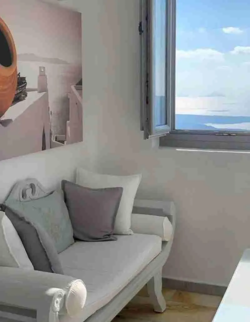JUNIOR SUITE WITH JACUZZI Room, Iliovasilema Hotel & Suites, Santorini