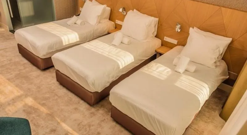 Room, Amadi Panorama Hotel, Amsterdam