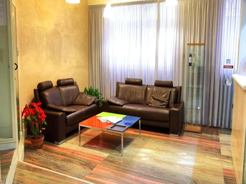 Lobby, Del Viale, Catania