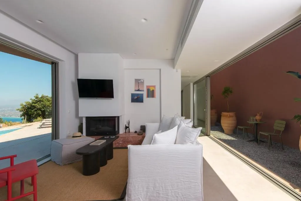 SUITE ONE BED Room, Plethora Luxury Suites, Crete
