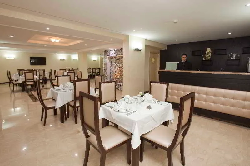 Restaurant, Alwalid, Casablanca