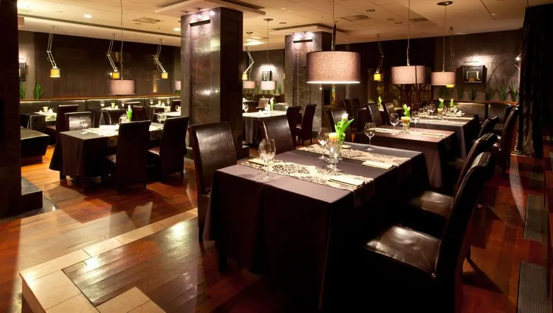 Restaurant, Farmona Hotel Business & SPA, Krakow
