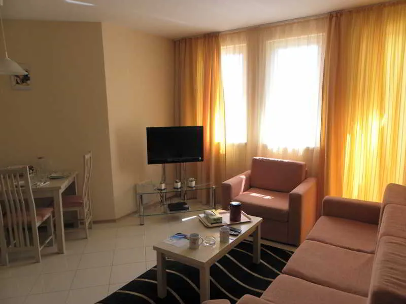 Room, Harmony Hills, Varna