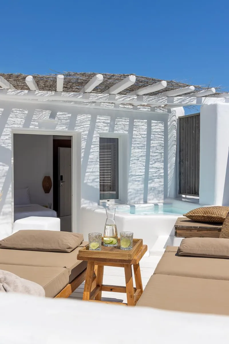 Double or Twin DELUXE WITH JACUZZI Room, Rocabella Mykonos Hotel, Mykonos