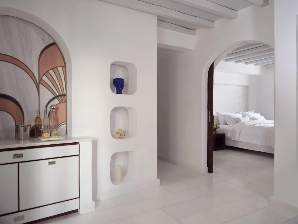 JUNIOR SUITE WITH VIEWS Room, Belvedere hotel, Mykonos