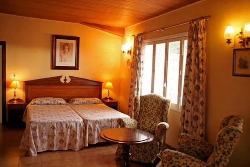Double or Twin STANDARD Room, reco de Randa, Majorca
