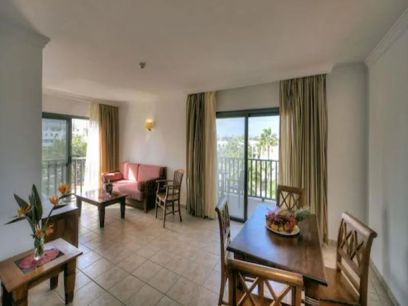 Room, Las Marismas de Corralejo, Fuerteventura