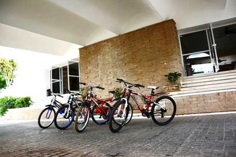 Sports and Entertainment, Uxmal Resort Maya, Cancun Area