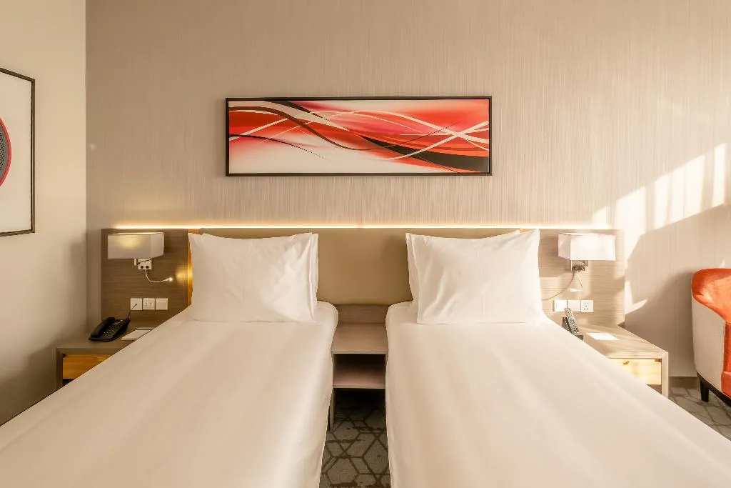 TWIN TWO BEDS Room, Peony Hotel Dubai, Dubai