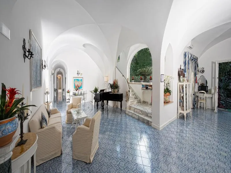 Lobby, Hotel Villa San Felice, Naples