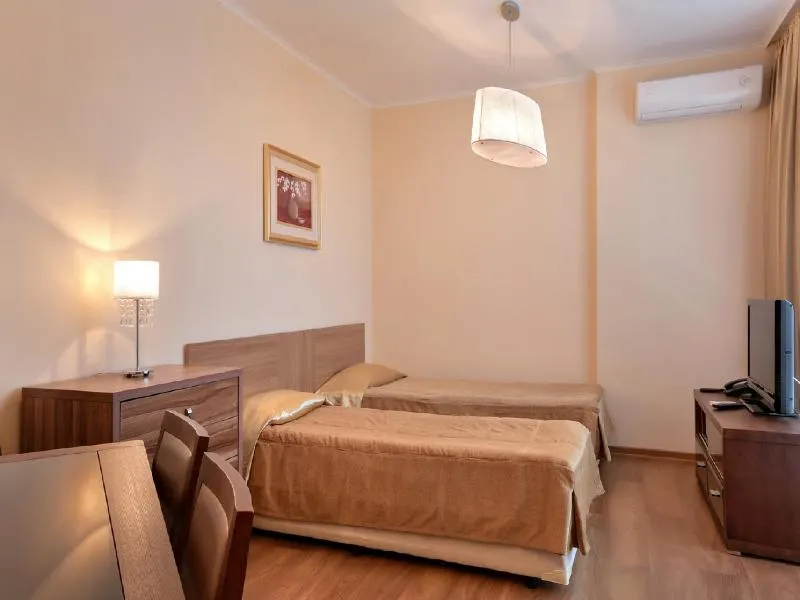 Room, Golden Line, Varna