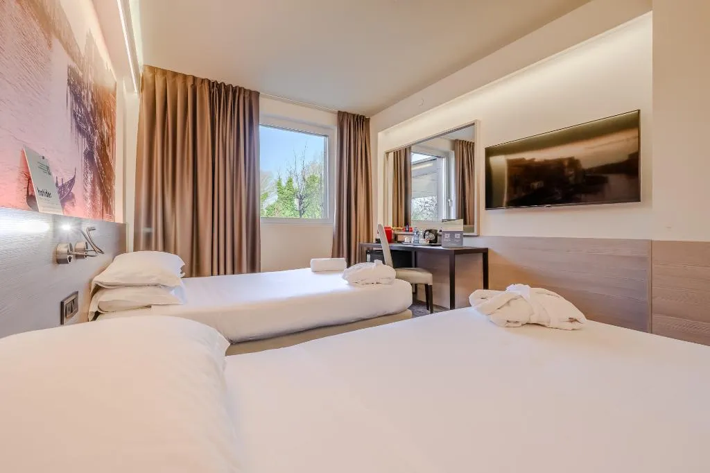 Room, Hotiday Venezia Marco Polo, Venice