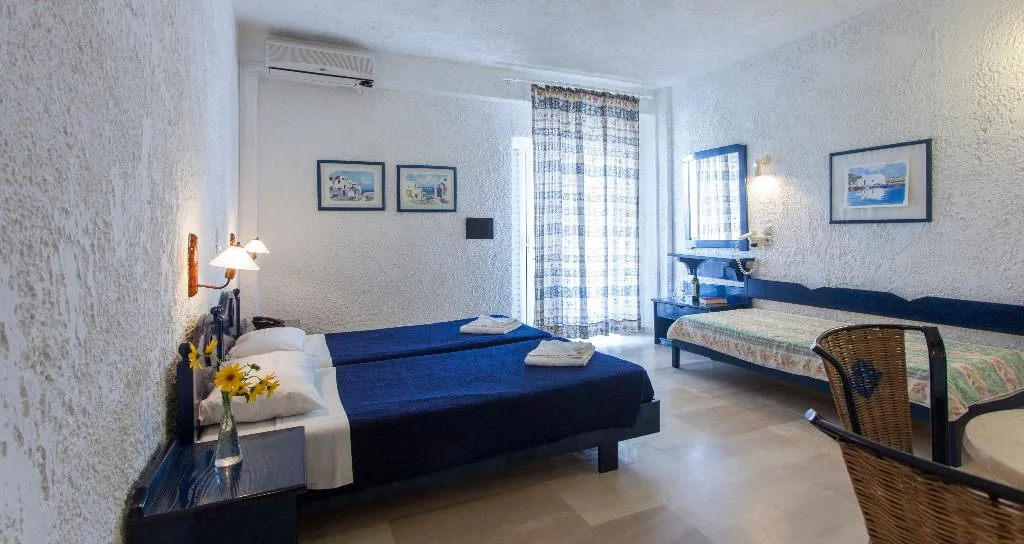 FAMILY ROOM STANDARD Room, Potidea Golden Beach, Thessaloniki