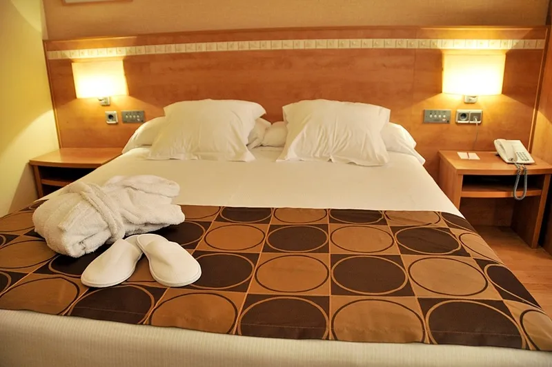 TWIN STANDARD Room, Class Valls, Costa Brava