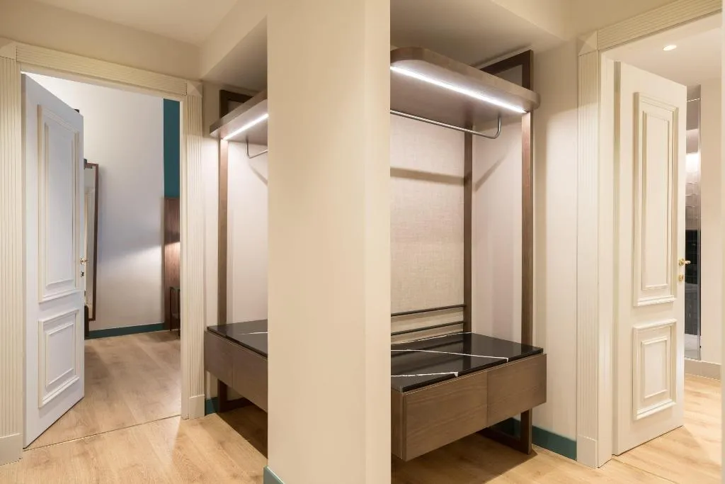 SUITE STANDARD Room, Melia Milano, Milan