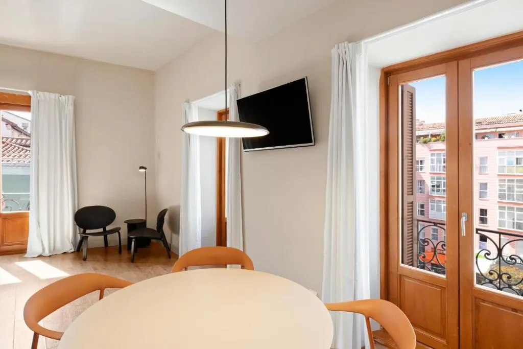 Room, B&B Apartamentos Madrid Centro Fuencarral 46, Madrid
