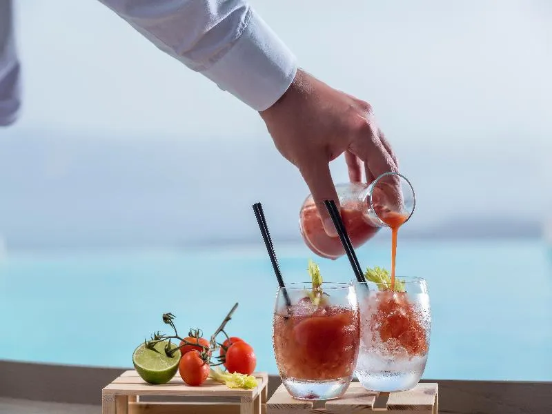 Bar, Katikies Chromata Santorini - The Leading Hotels, Santorini
