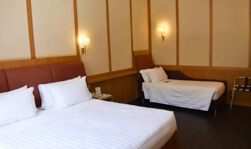 DOUBLE SUPERIOR Room, Hilton Garden Inn Rome Colosseum, Rome
