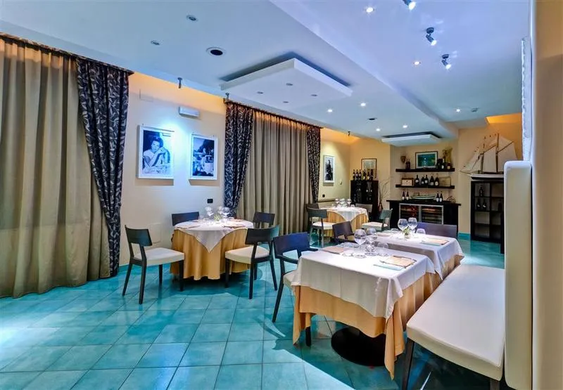 Restaurant, Regina Palace Terme, Naples