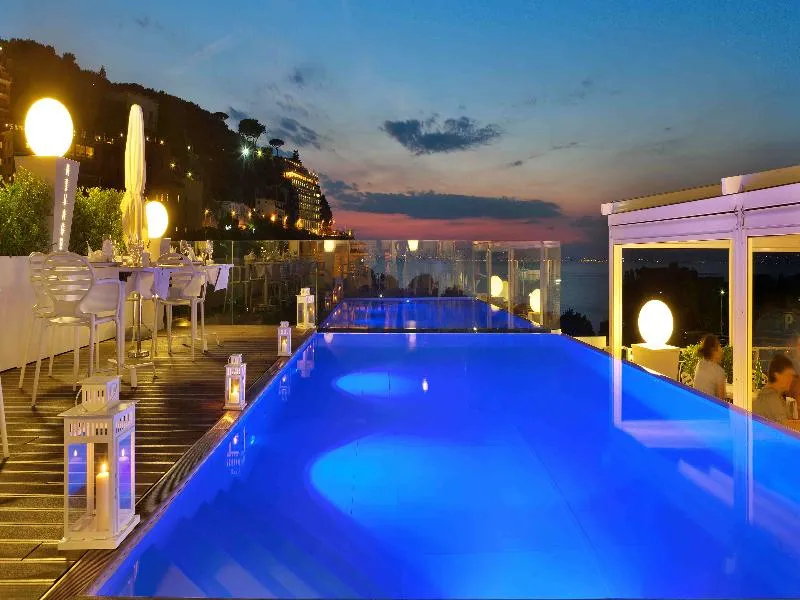 Pool, Rivage Hotel, Naples