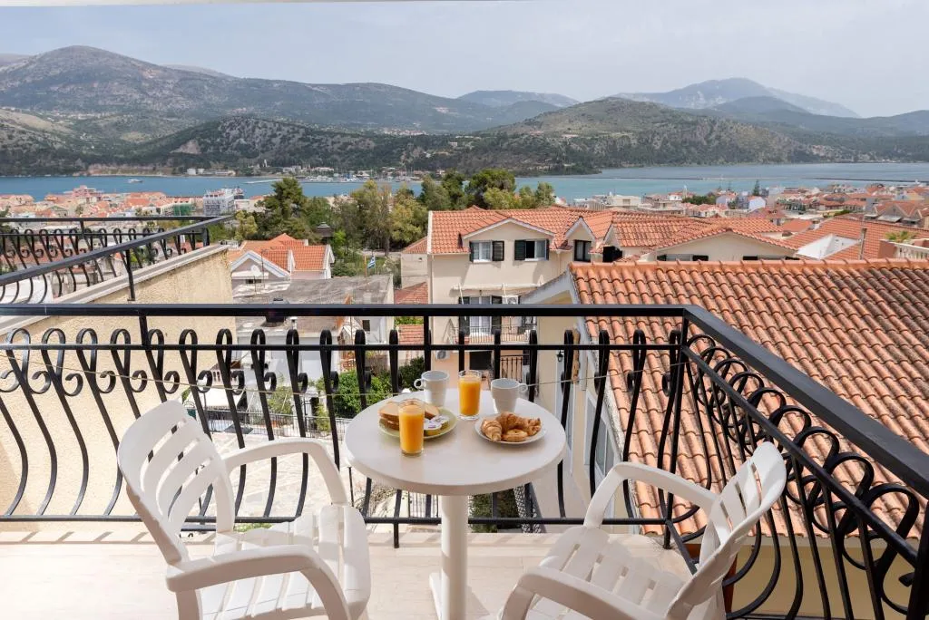 STUDIO TWO BEDS Room, Europe Hotel, Kefallinia