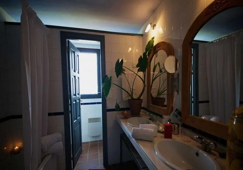 Room, Cerro de Hijar, Andalucia