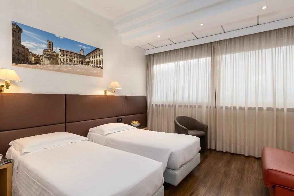 Double or Twin STANDARD Room, Minerva, Florence