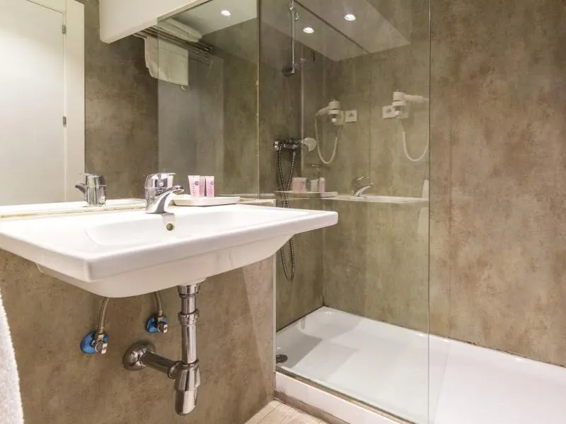 STUDIO STANDARD Room, Apartamentos Recoletos, Madrid