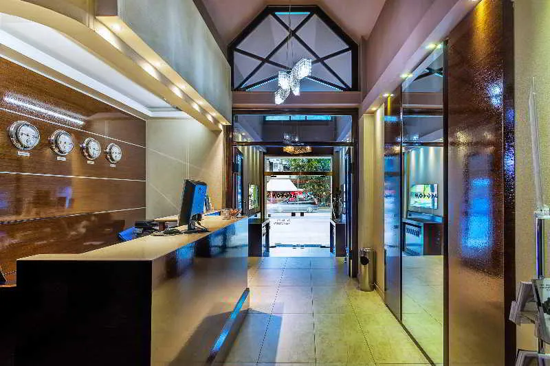 Lobby, Aegeon, Halkidiki
