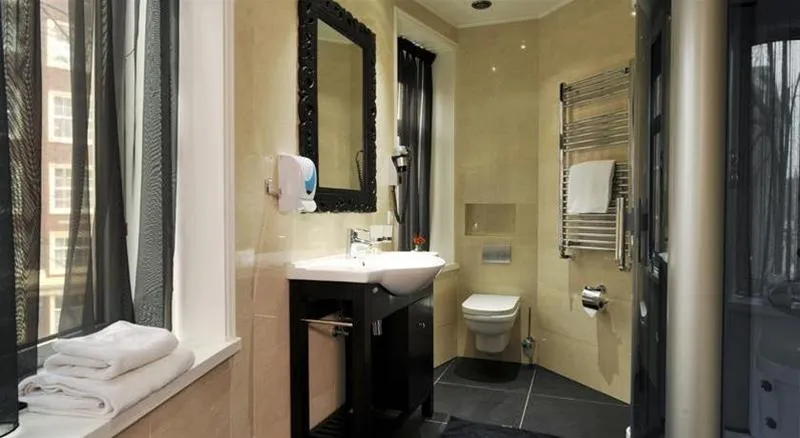 Room, Hotel Sint Nicolaas, Amsterdam