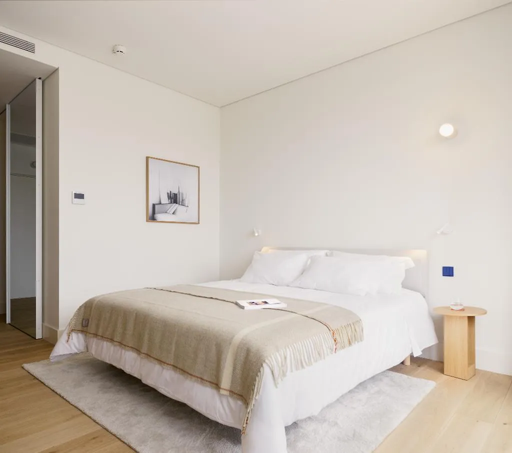 SUITE SUPERIOR WITH BALCONY Room, Lenscape Coterie, Porto