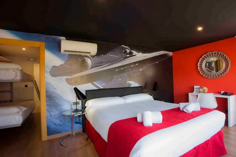 FAMILY ROOM WITH TERRACE Room, Casual Del Cine Valencia, Valencia