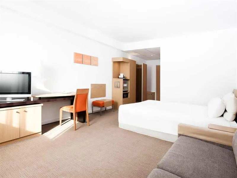 DOUBLE SINGLE USE STANDARD Room, Novotel Sevilla, Seville