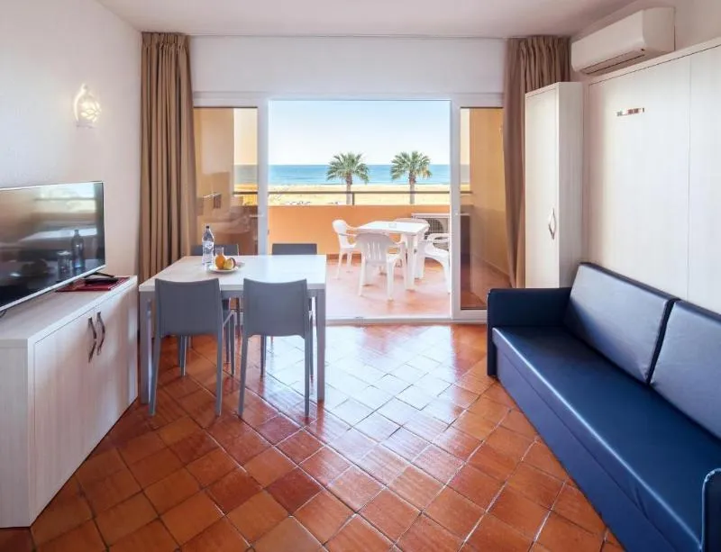 STUDIO STANDARD Room, Meia Praia Lagos, Algarve