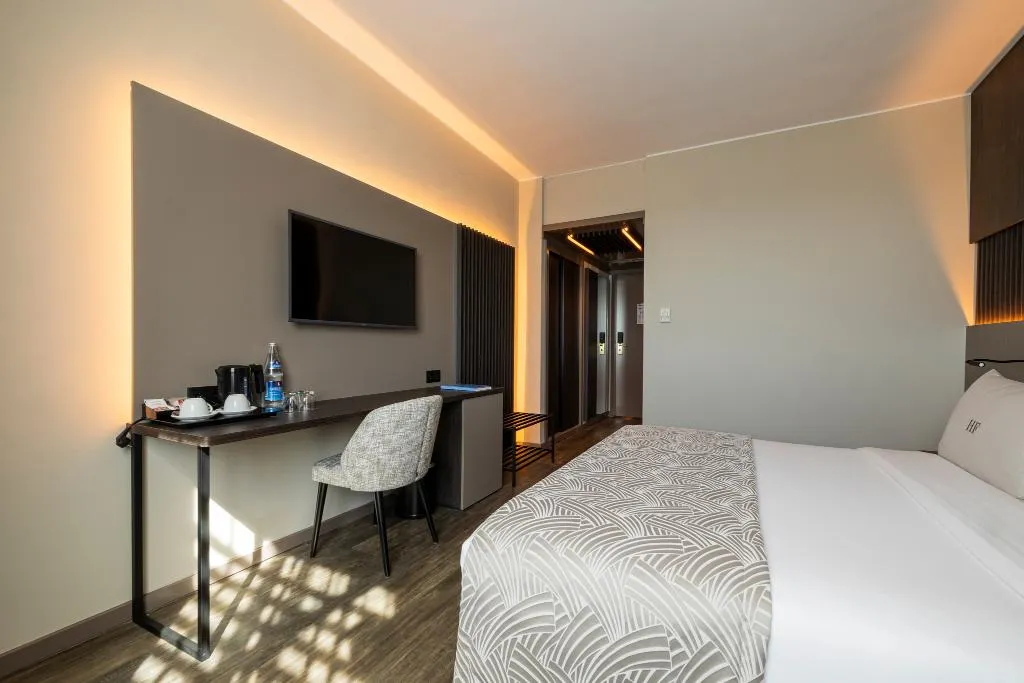 Double or Twin ECONOMY Room, HF Ipanema Porto, Porto