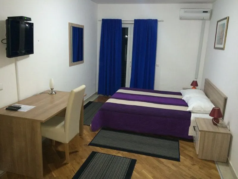 DOUBLE WITH BALCONY Room, Villa Royal, Dubrovnik