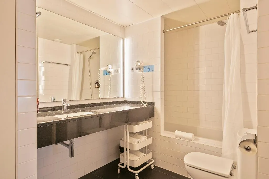 APARTMENT BUSINESS Room, Lugaris Beach Apartments, Barcelona