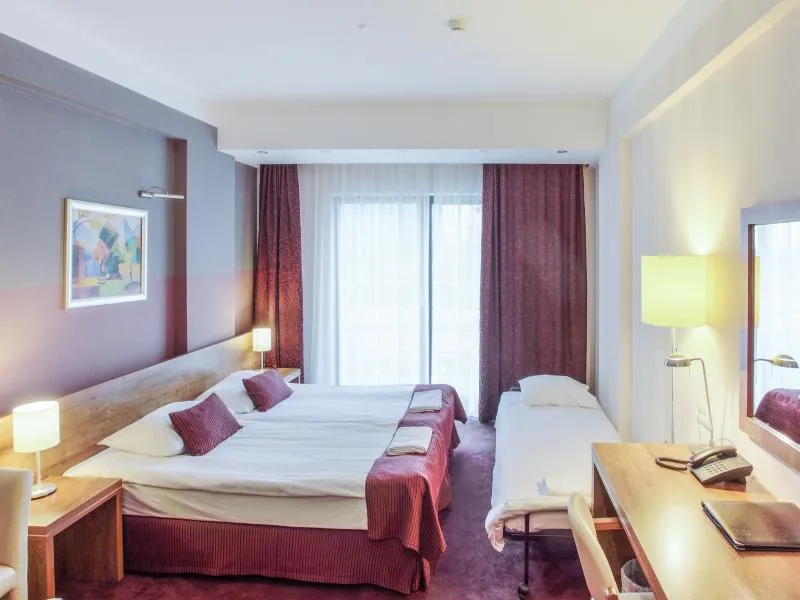 TRIPLE STANDARD Room, Hotel Swing, Krakow