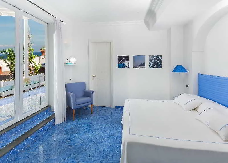 Room, Relais Maresca Luxury Small Hotel, Naples