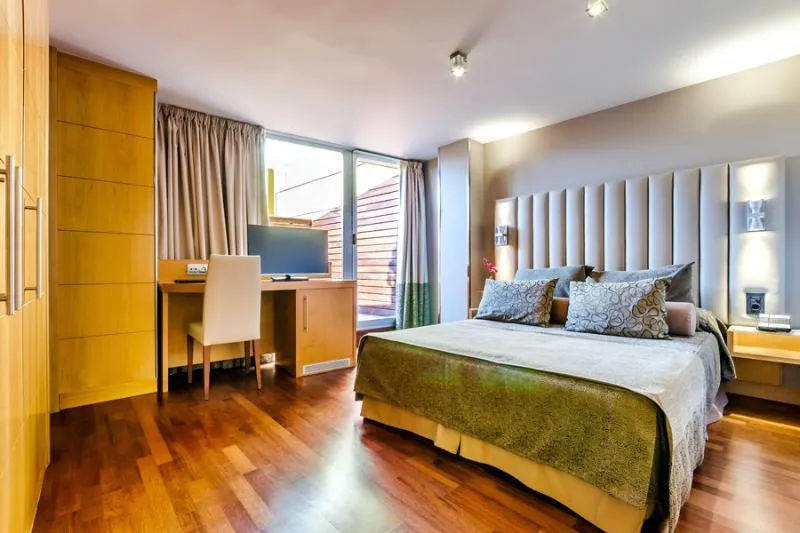 DOUBLE STANDARD Room, Hotel Sansi Barcelona, Barcelona