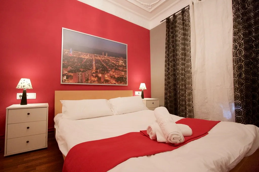 APARTMENT TWO BEDROOMS TWO BATHROOMS Room, Charm Apartments BCN, Barcelona