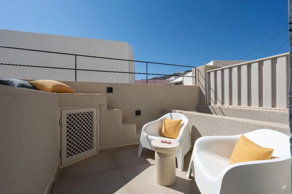 APARTMENT LUXURY ONE BEDROOM Room, White Orchid Boutique Apartments, Santorini
